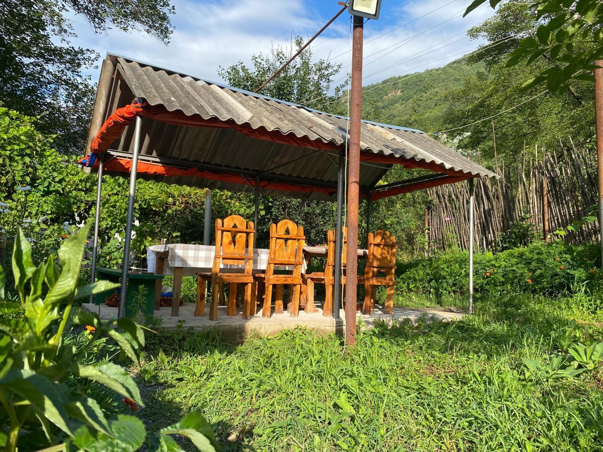 Hôtel Tereza Glamping à Sanain Extérieur photo